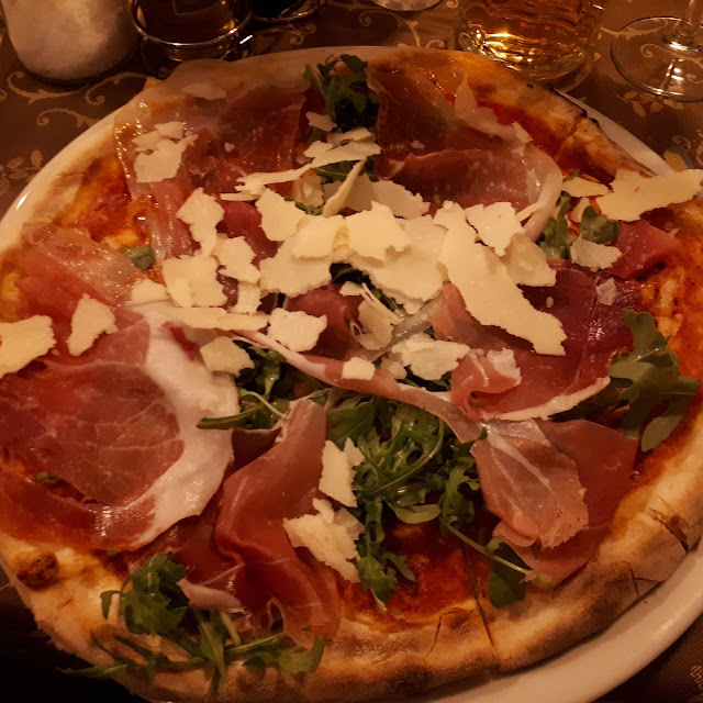 Pizza Schinken