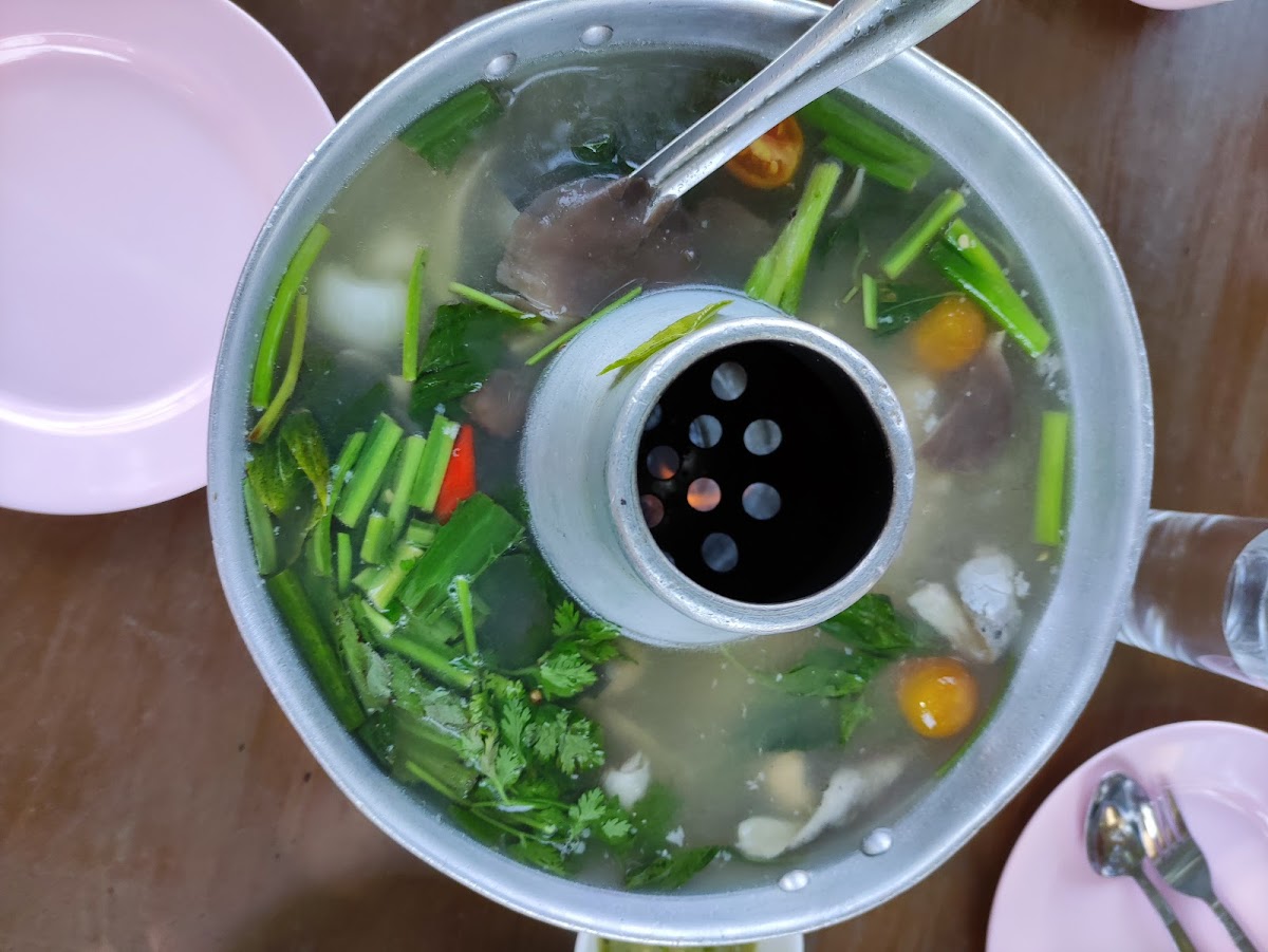 Phu Nam Suay Restaurant Photo 6