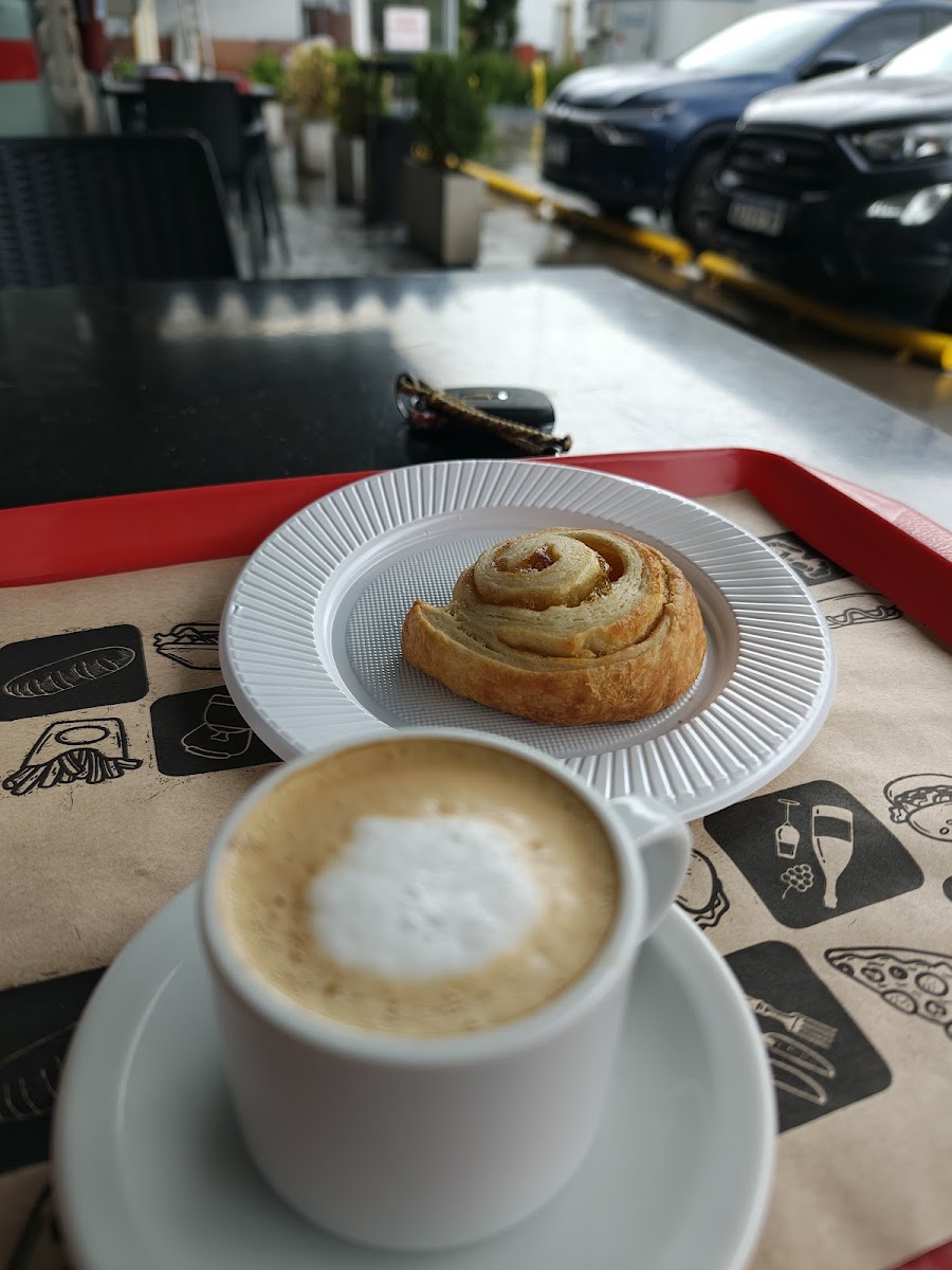 Cafe De La Shell