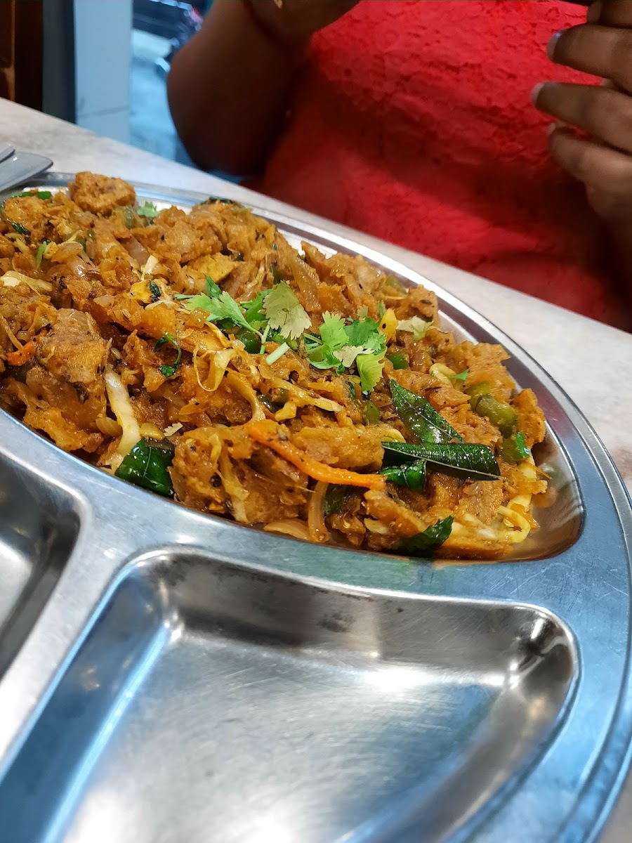 Restoran Saravanaa Bhavan • Leboh Ampang Photo 8