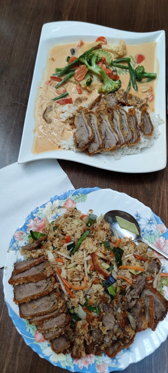 Thai Chili Buffet &Wok Photo 6