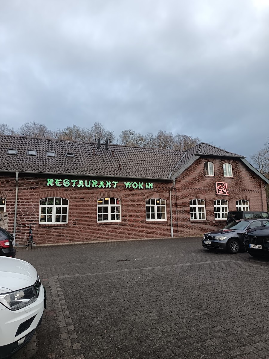 Restaurant Wok In Asia Cuisine Photo 4
