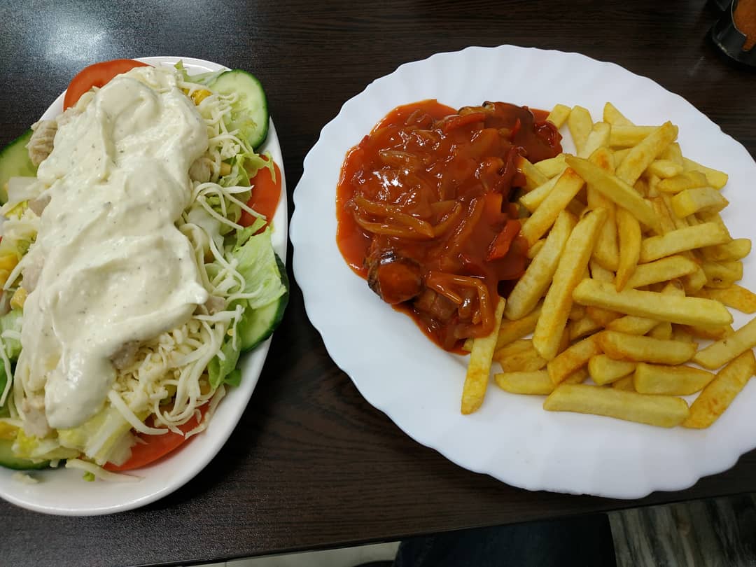 City Grill Photo 9