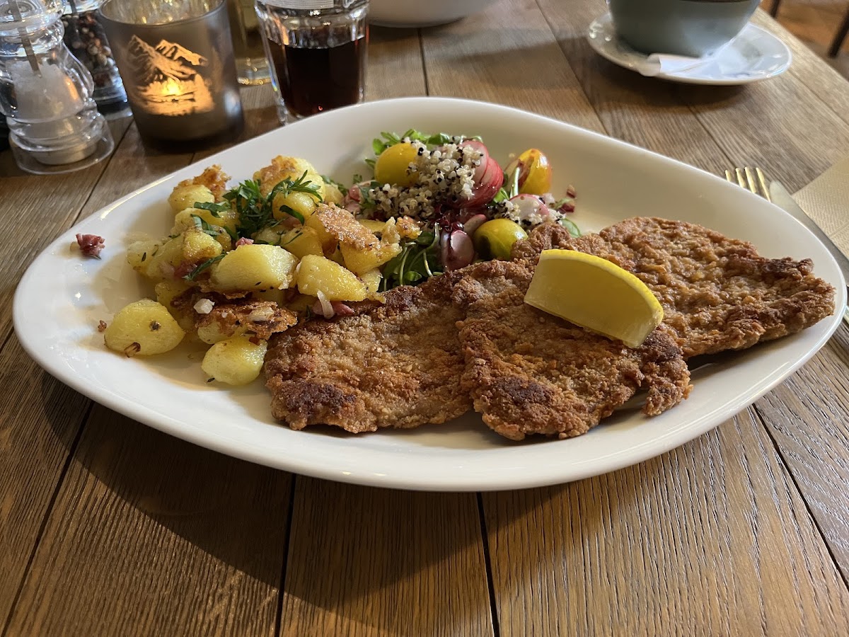 Restaurant Pagenhaus - Schloss Friedenstein Photo 10