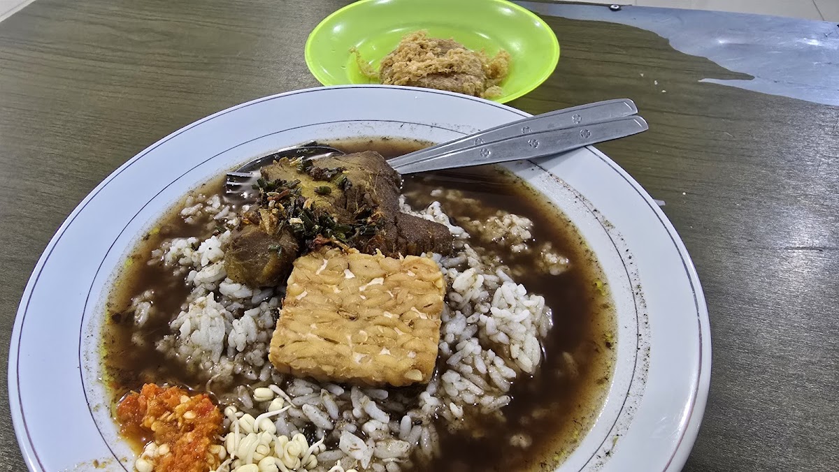 Rawon Gajah Mada