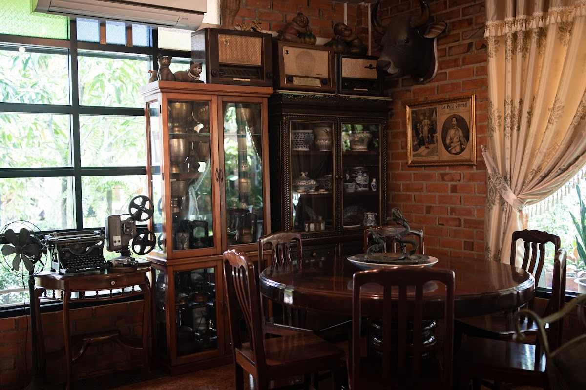 CORNER HOUSE / บ้านหัวมุม (แนะนำปักหมุดนำทางที่ Wellness City)