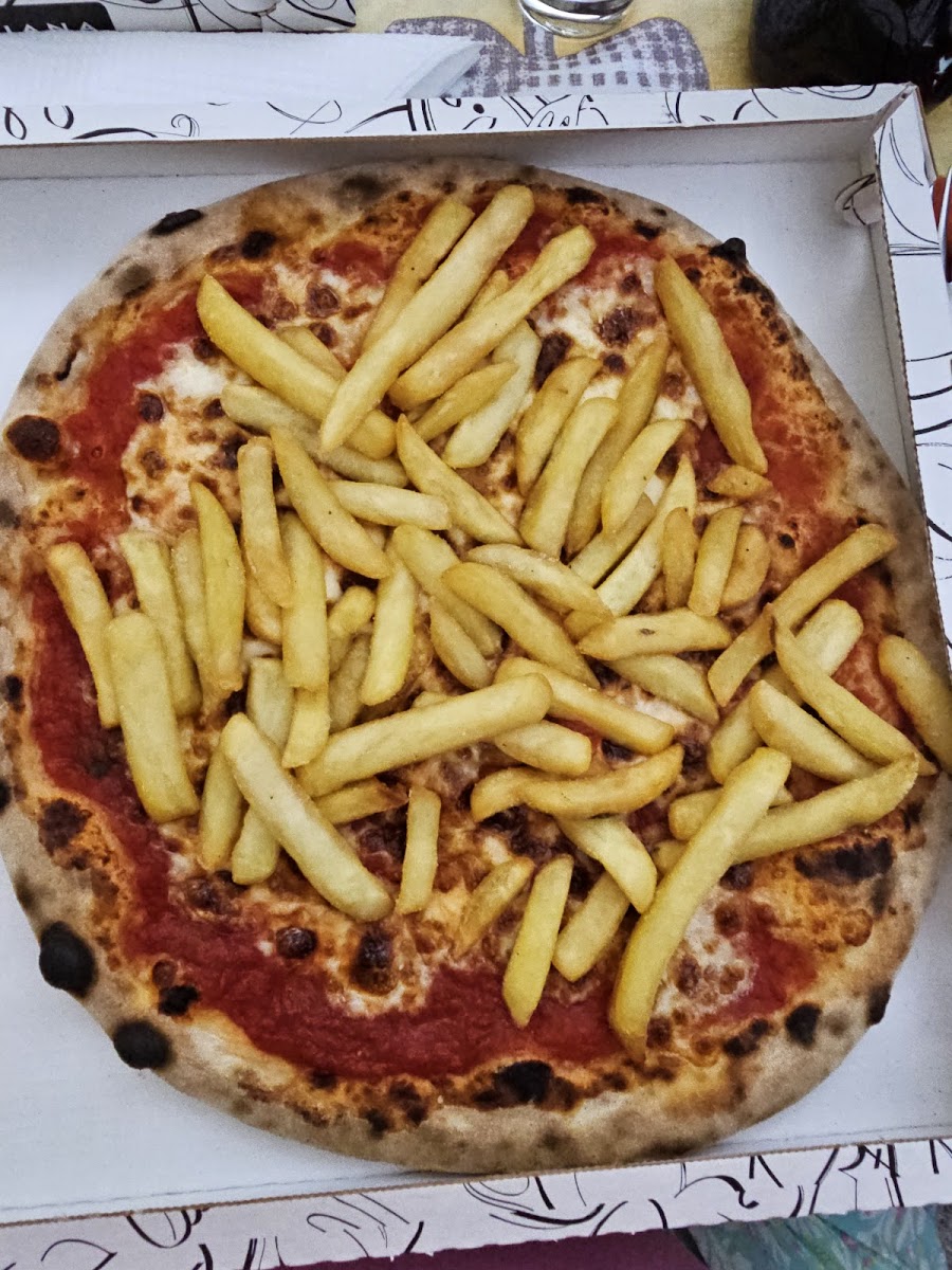La Vecchia Pizzeria Photo 10