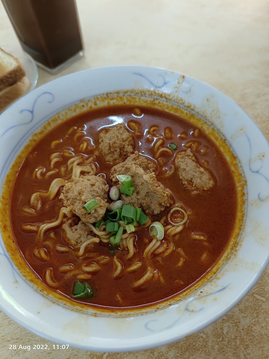 HomeTown Koay Teow Kopitiam 故乡味粿條屋 Photo 9