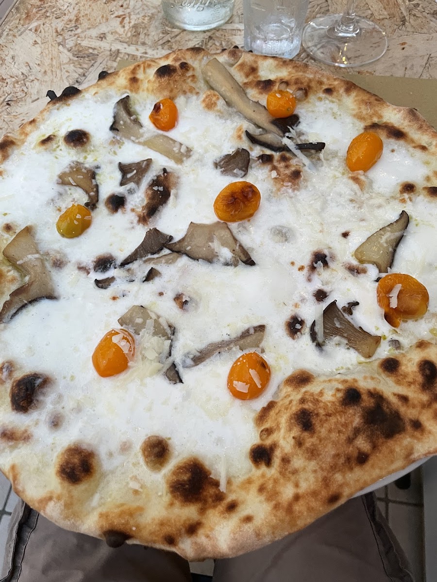 Pizzeria Familia Photo 7