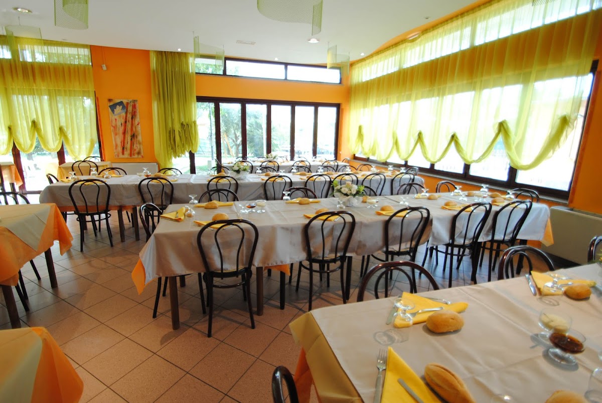Hotel Ristorante Pizzeria Tramonto