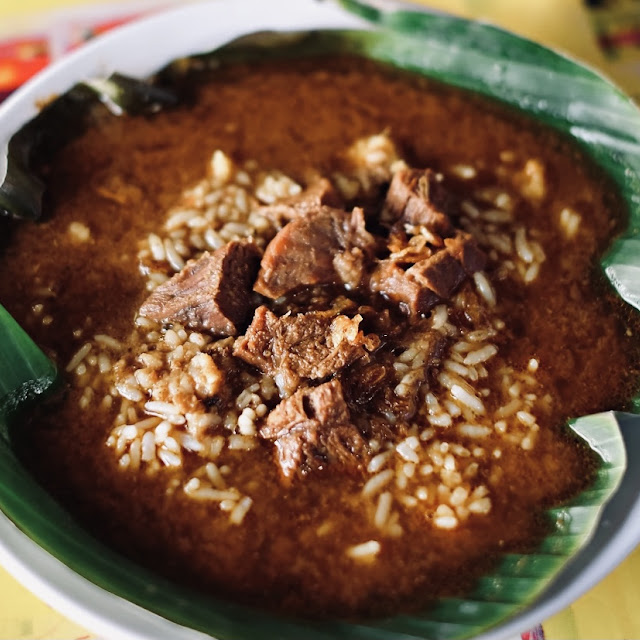 Nasi Gandul Campur Tempe Goreng