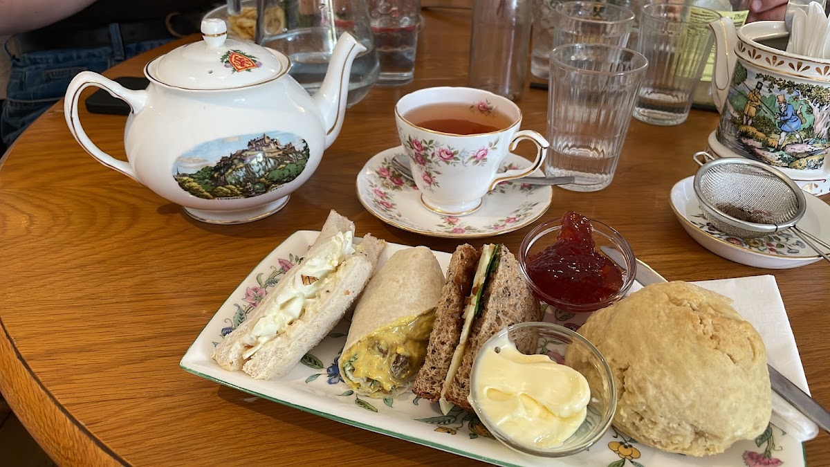The Hidden Lane Tea Room Photo 3