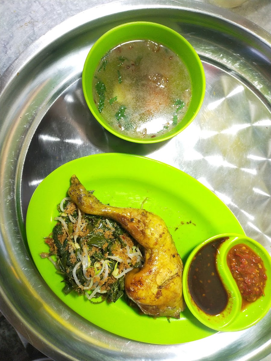 Nasi goreng Mas Eman Photo 2
