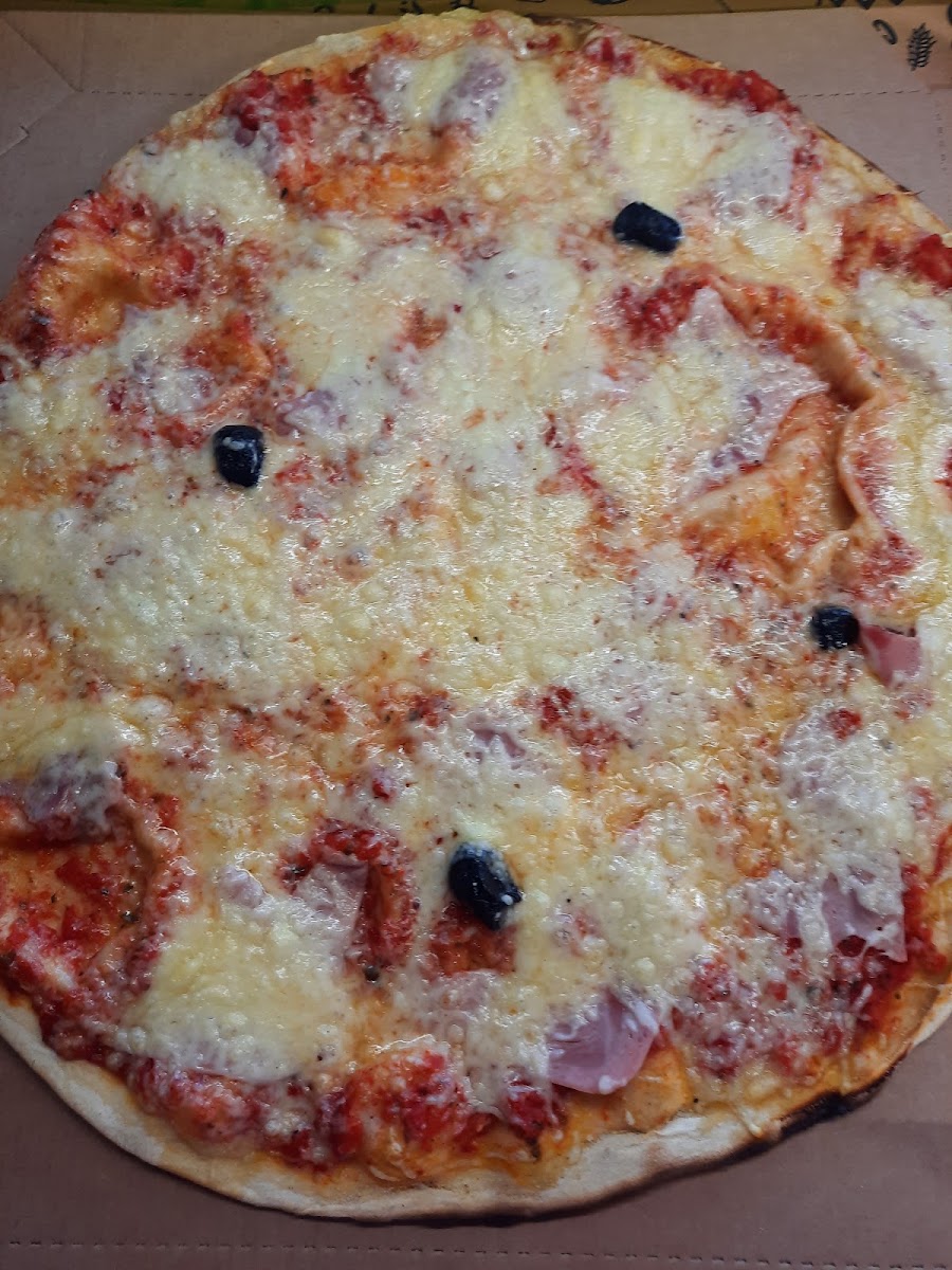 Pizza et Pizza s Photo 6