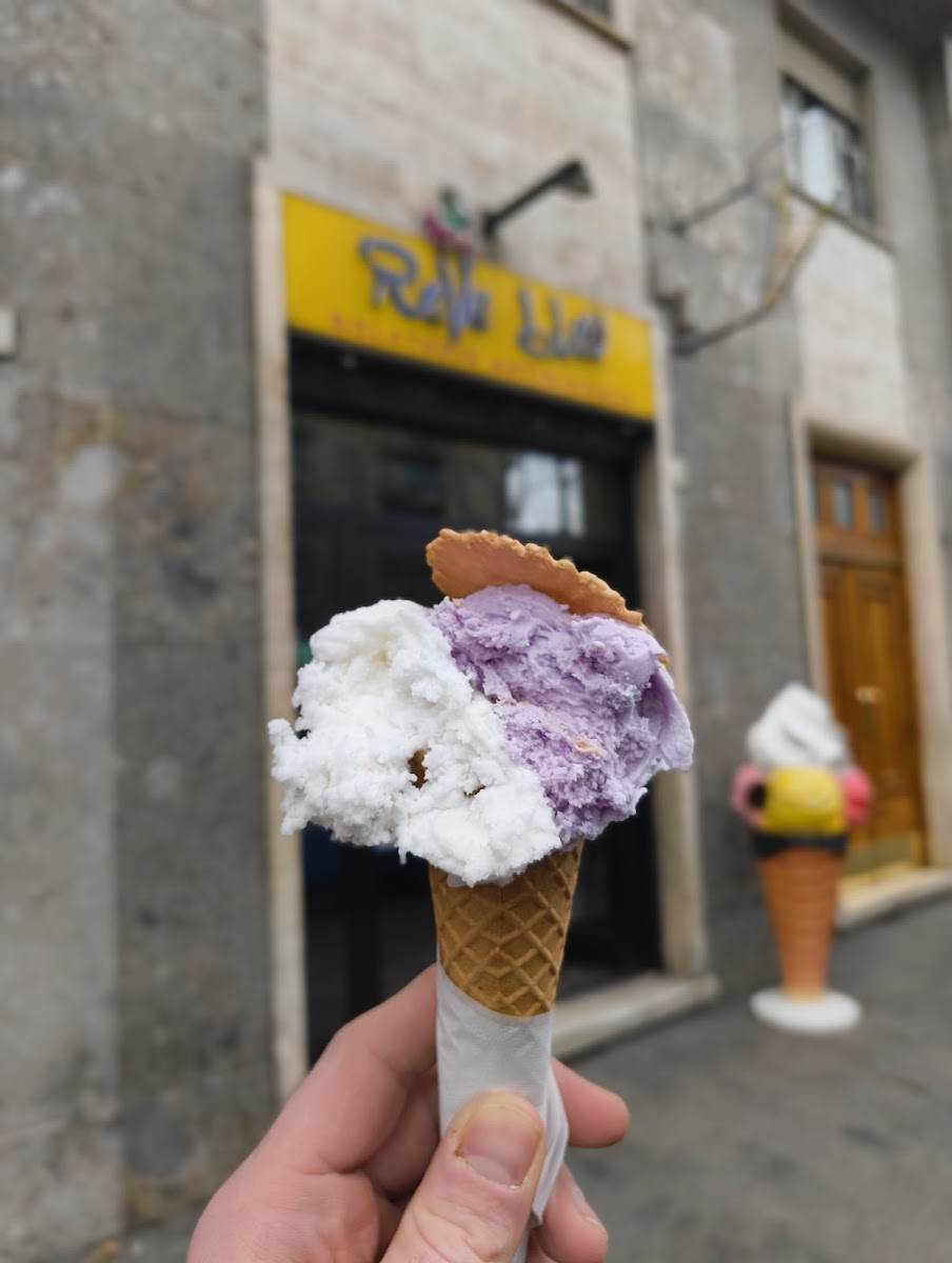 Reve Bleu - Gelateria Artigianale Photo 2