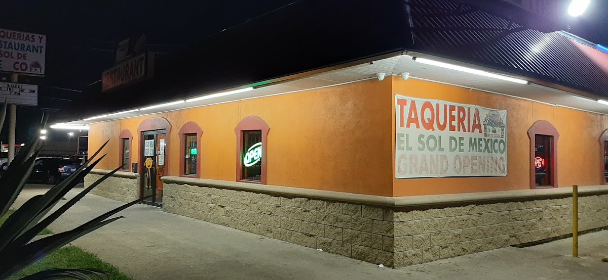 Taqueria & Restaurant El Sol De Mexico