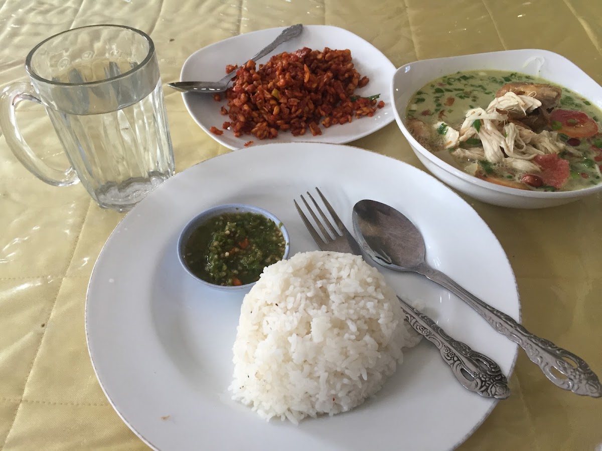 Rumah Makan Soto Virgo Kenanga Photo 3
