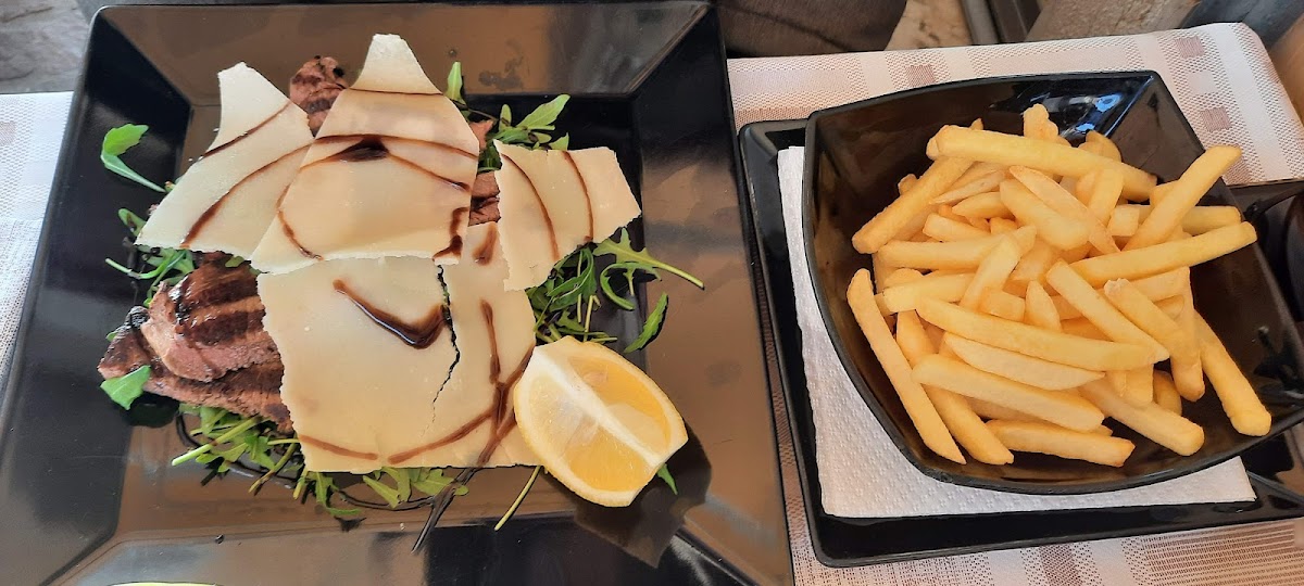 Ristorante Pizzeria Al Porto Photo 9