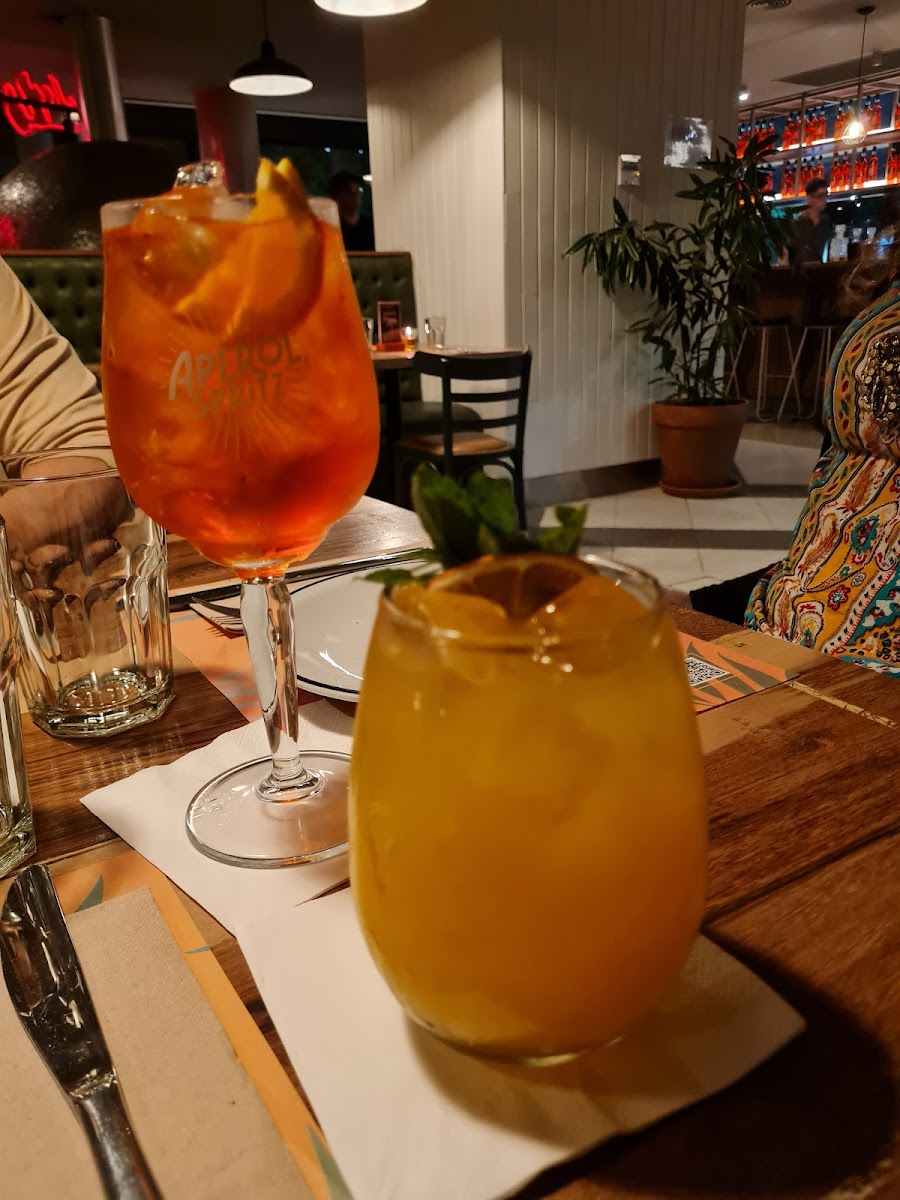 Italica Pizza Bar Photo 8