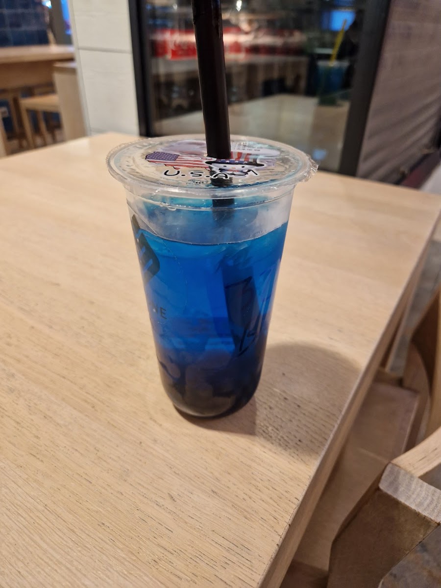 Tea One in Skyline Plaza Photo 7