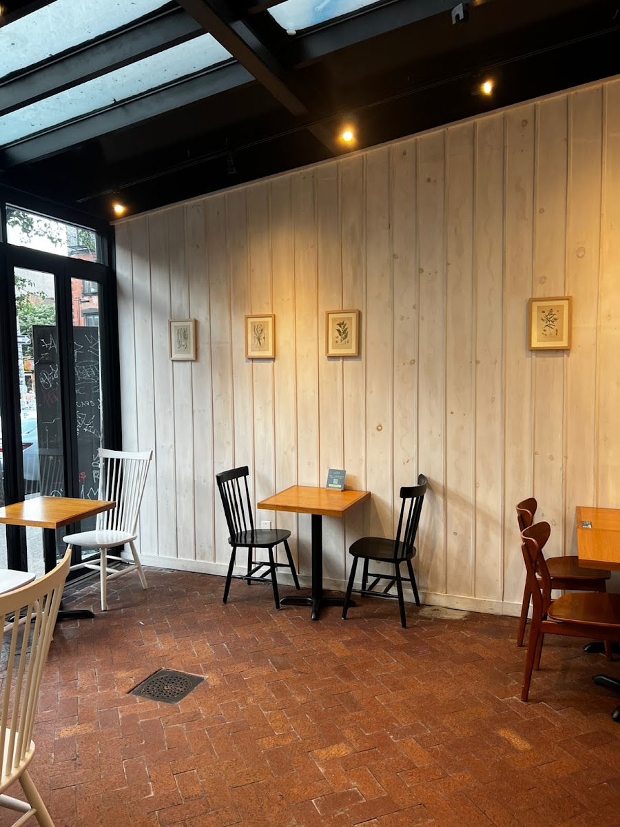 Springbone Kitchen Photo 6