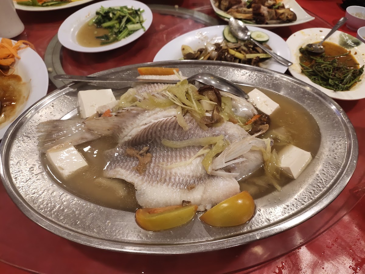 Shanghai Seafood Centre Photo 4