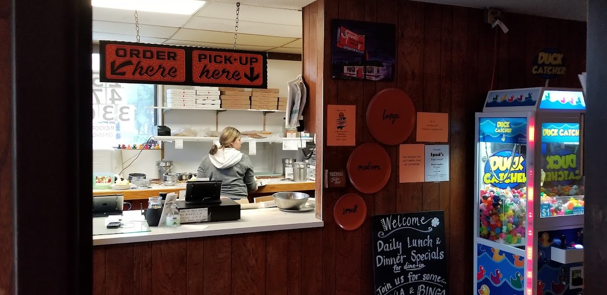 Spud's Pizza Parlor