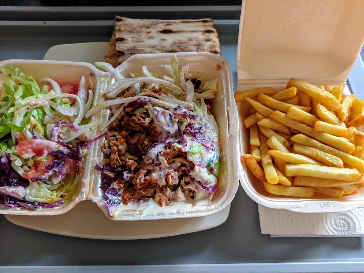 Botan Kebab & Pizza House Photo 5