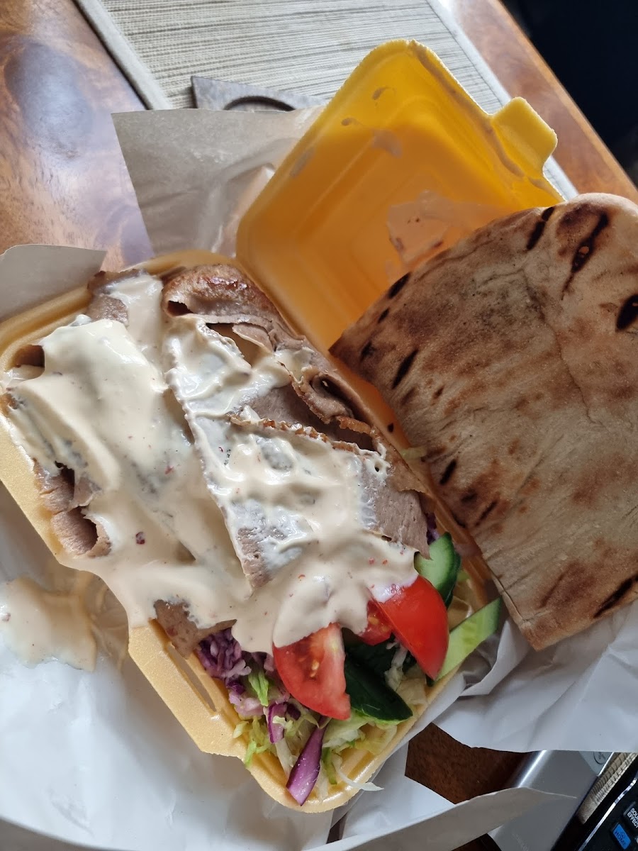 Botan Kebab & Pizza House Photo 6