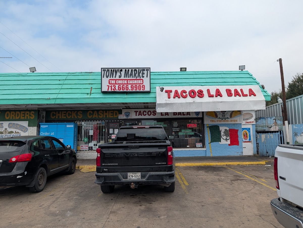Tacos La Bala