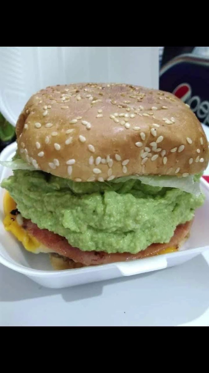 Burgers Love Las Gueritas Photo 2