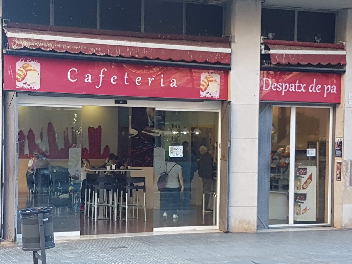 Despatx De Pa Artesanal Cafeteria Photo 4