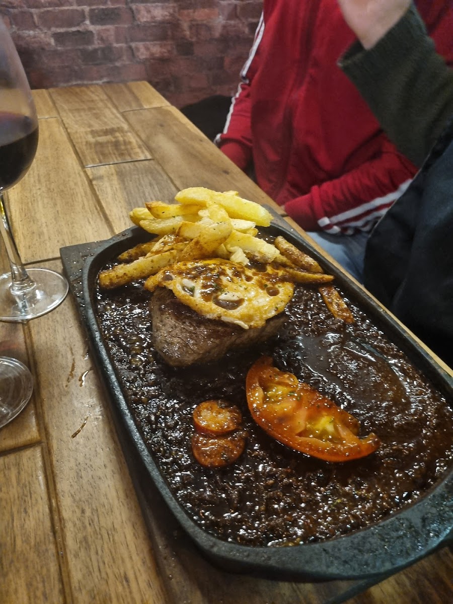 Dias Tavern Willowbridge Portuguese Restaurant Photo 9