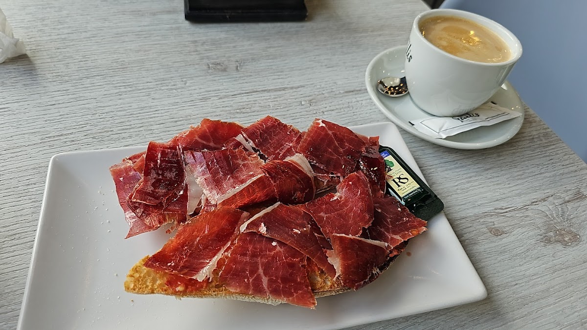 A'Hurtadillas - Cervecería Photo 3