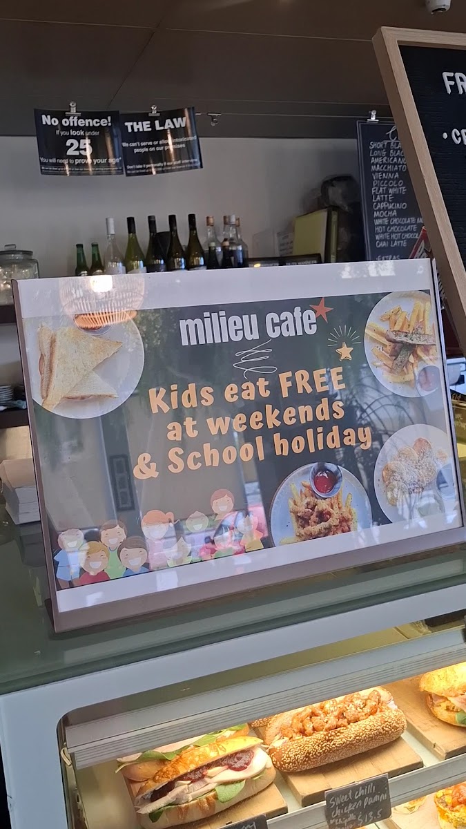 Milieu Cafe Photo Menu 9