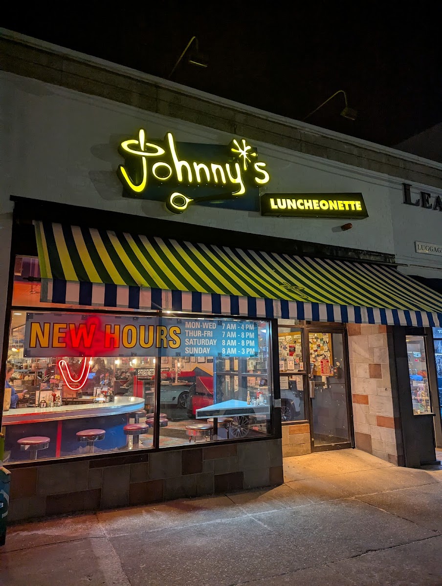 Johnny's Luncheonette Photo 3