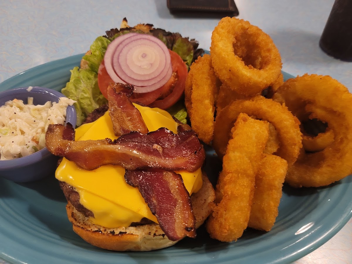 Johnny's Luncheonette Photo 5