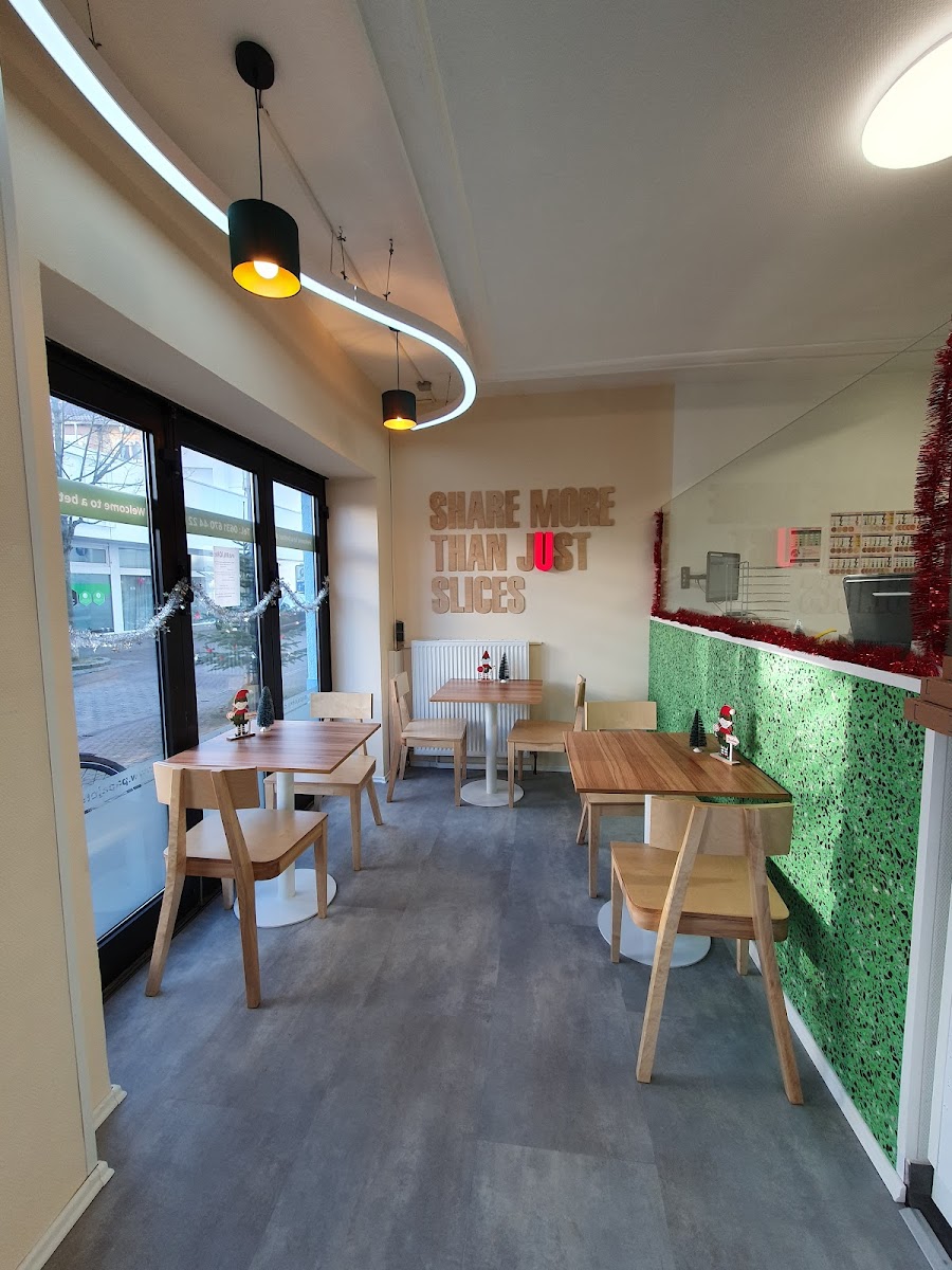 Papa John's Pizza Kaiserslautern Photo 4