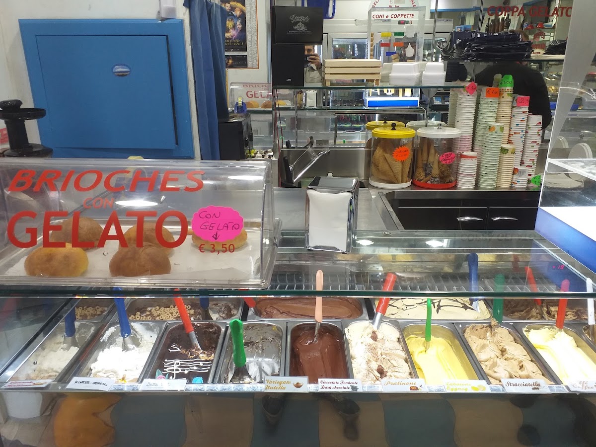 Gelateria Roma Photo 10