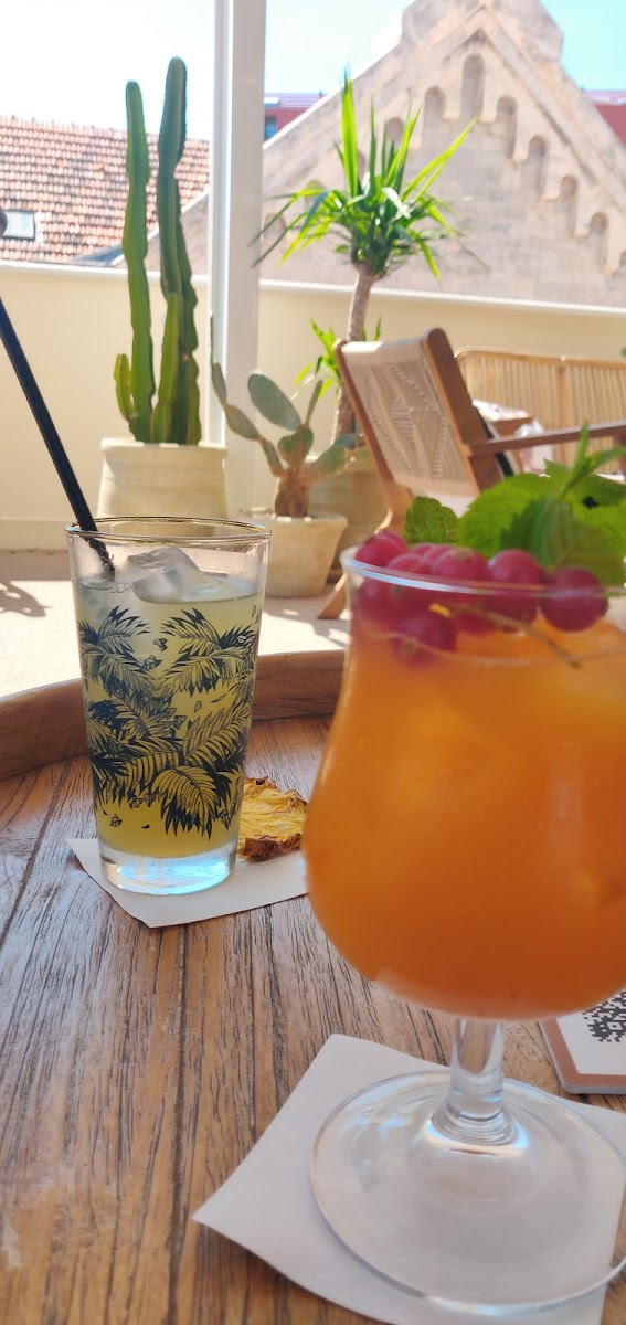 Le Roof at Five Seas Hotel Photo 5