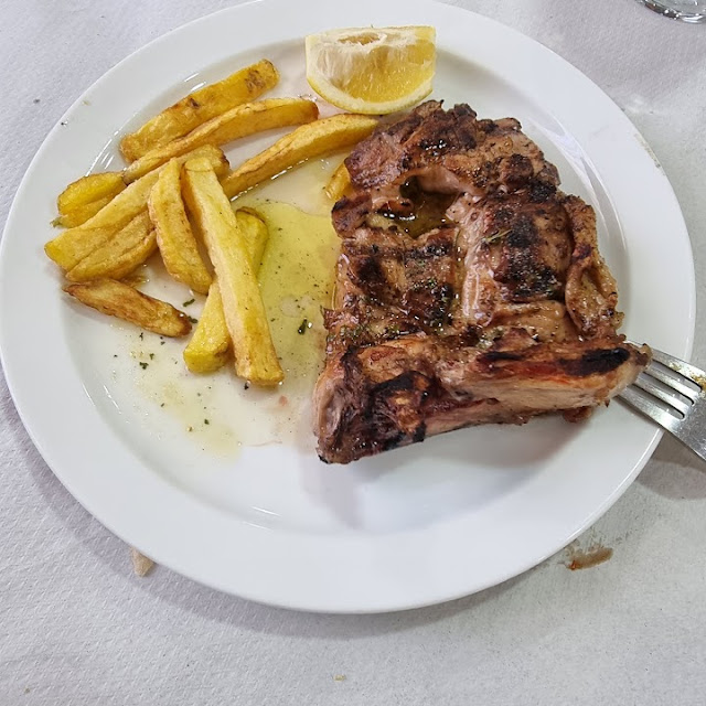 Contra Muslo de Pollo A la Brasa