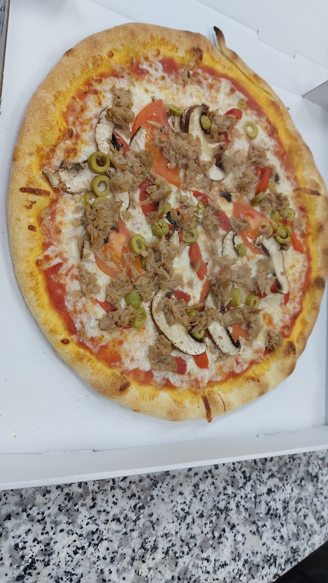PIZZERÍA & KEBAB NEVADA Photo 6