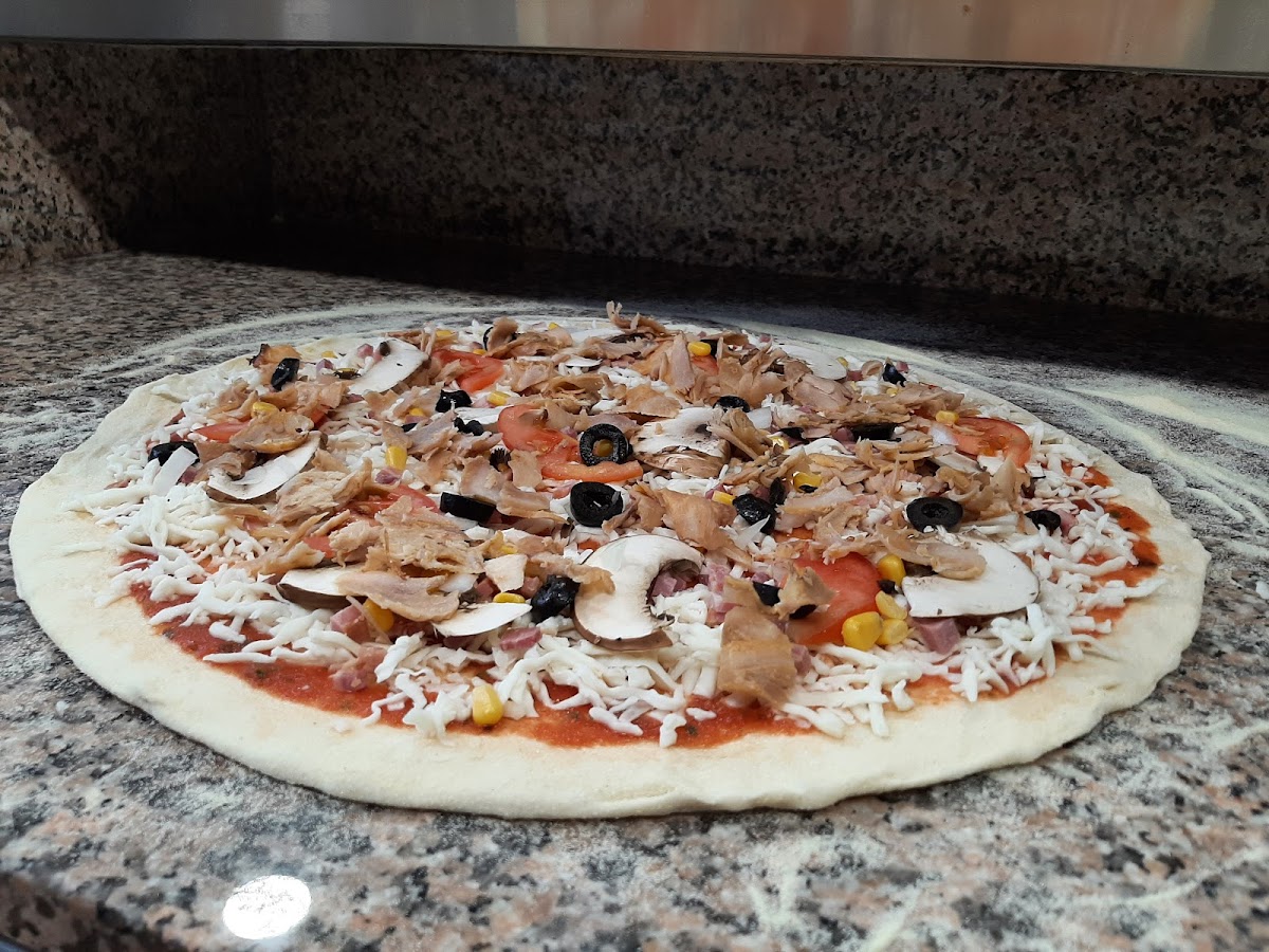 PIZZERÍA & KEBAB NEVADA Photo 8