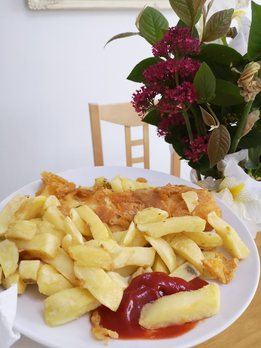 Low Fell Fish Bar Photo 7