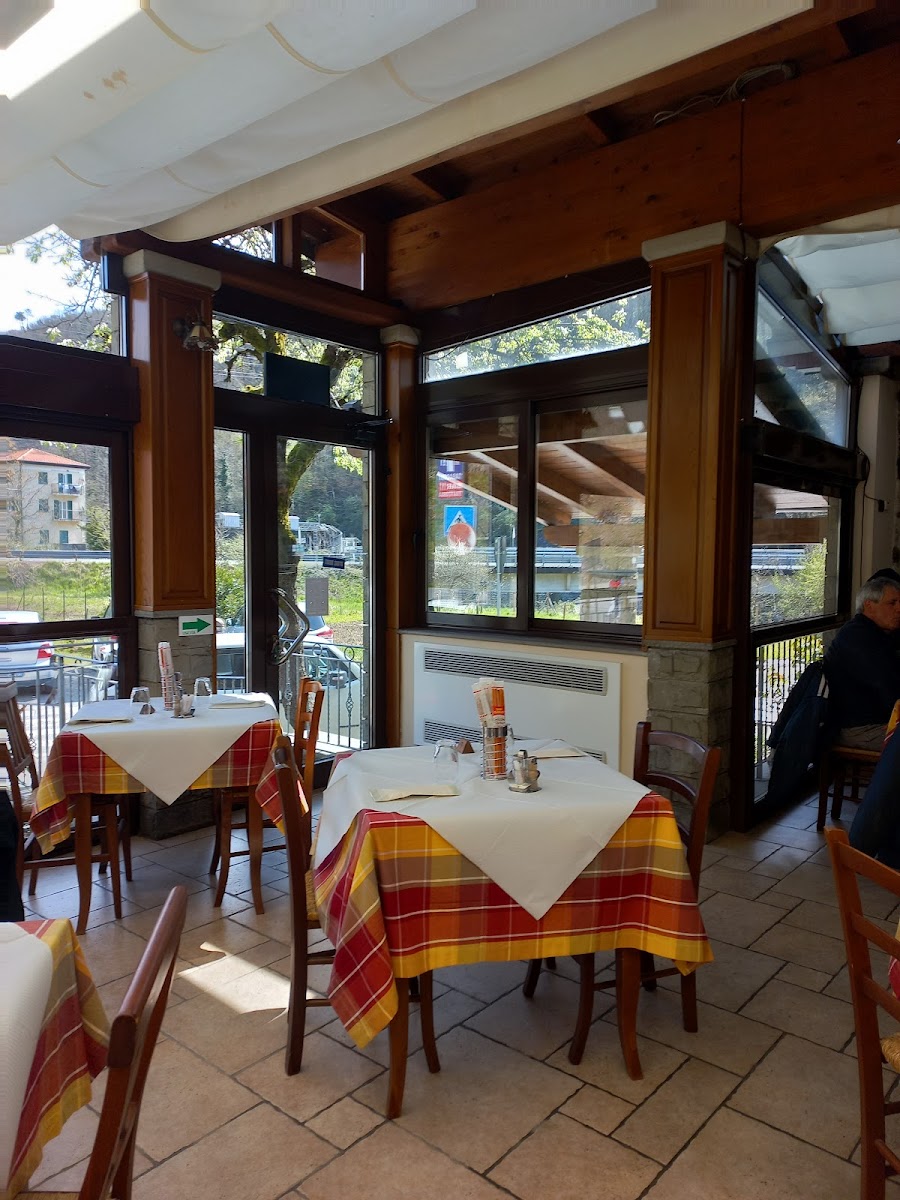 Trattoria-Tabacchi Toso Giovanni Photo 2