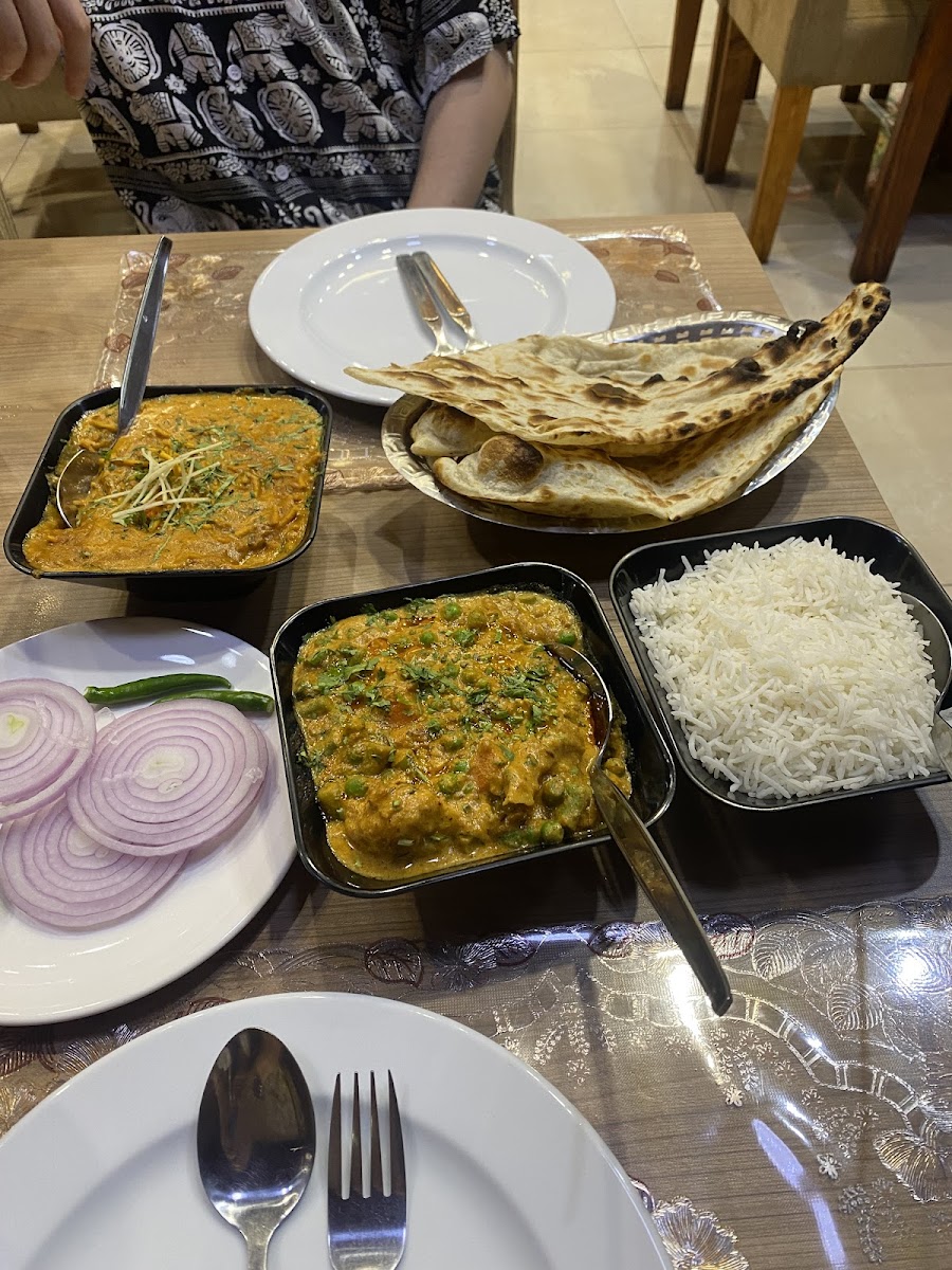 Guru Kripa-Pure Vegetarian Indian Restaurant Photo 7