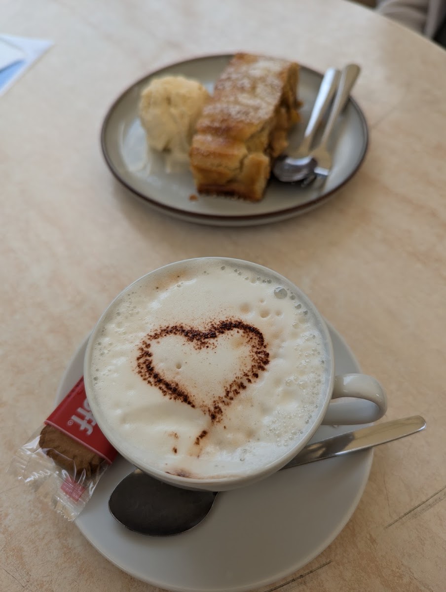 Café Herzstück Photo 6