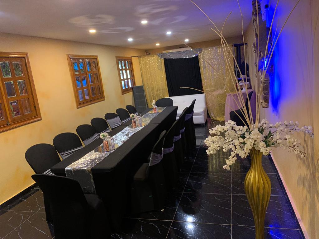 SUIGENERIS RESTAURANTE BAR