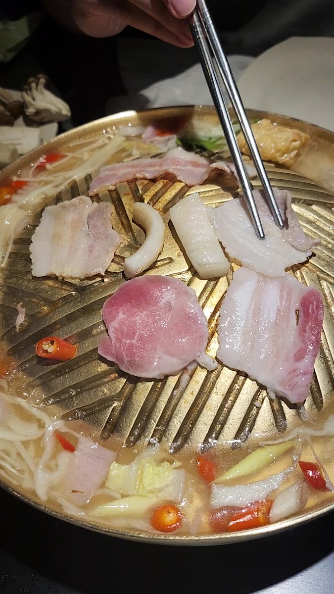 Bar BQ Plaza • Bayan Bay • Penang Photo 2