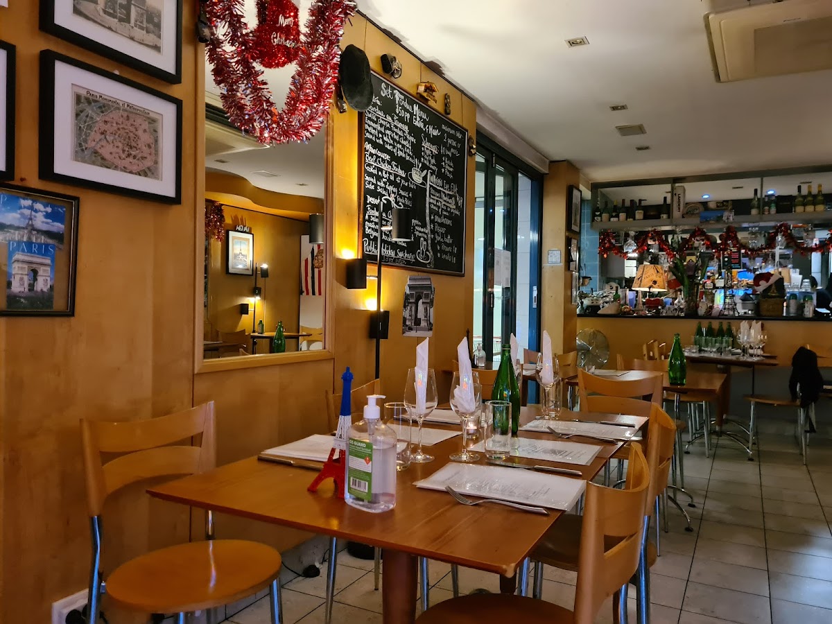 Cj's French & Fondue Restaurant